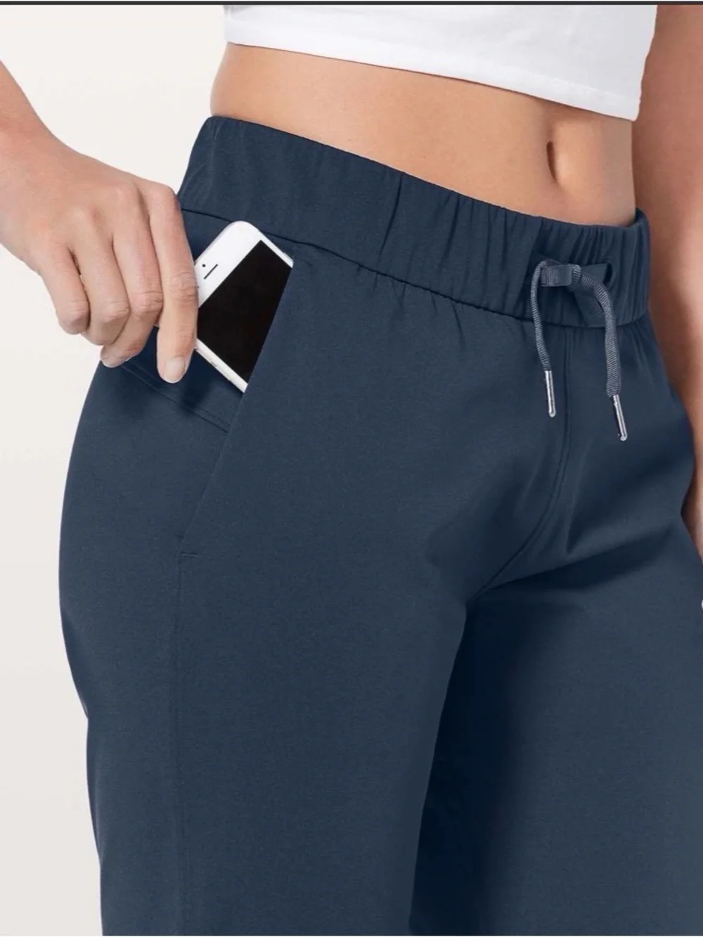 lululemon athletica Navy On The Fly Pant *28